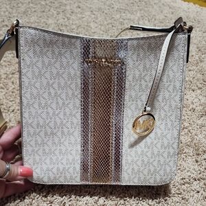 Michael Kors Cream and Gold Shoulder Bag